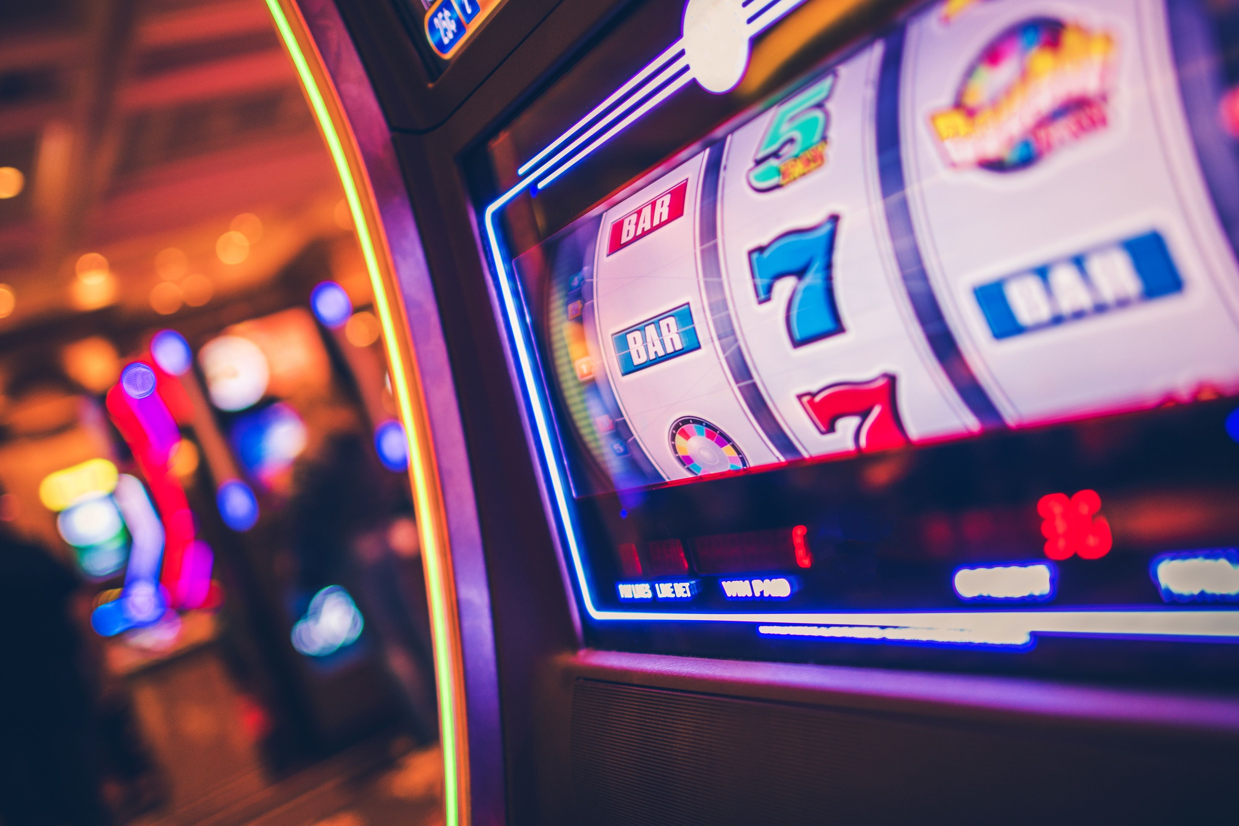 pasanglotre French Roulette: Classic wheel meets live dealer